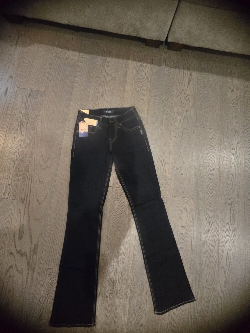 Womens Brand New Quick Silver Jeans